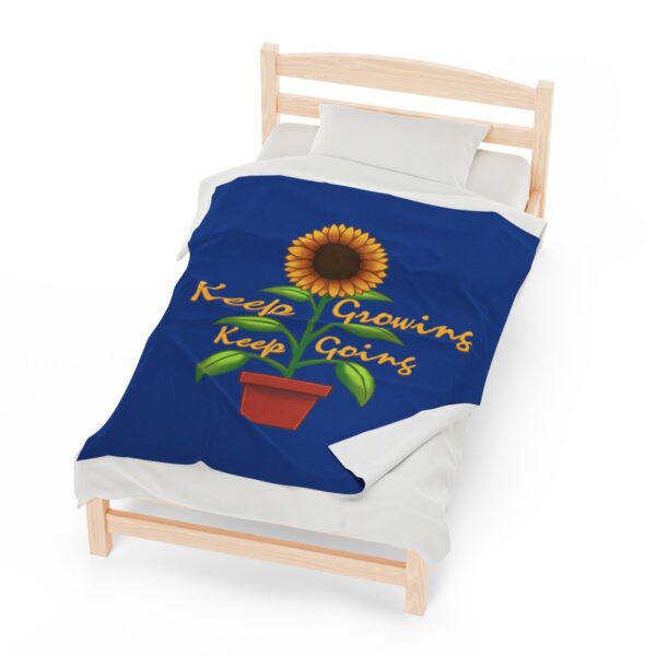 Keep Growing Keep Going - Plush Blanket