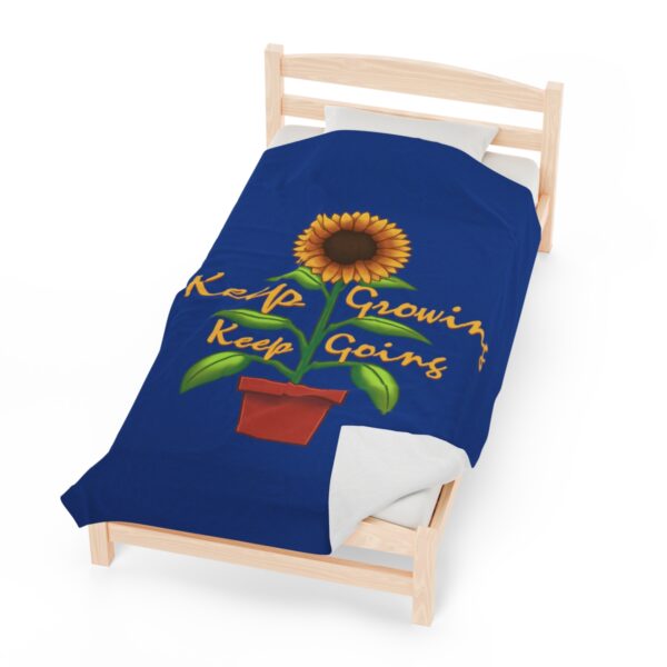 Keep Growing Keep Going - Plush Blanket